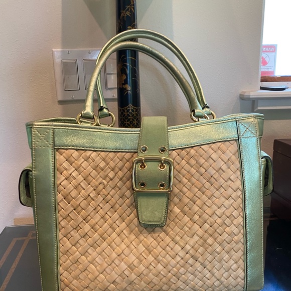 Coach Woven Satchel with Green Leather Trim Pre-owned - Picture 4 of 7